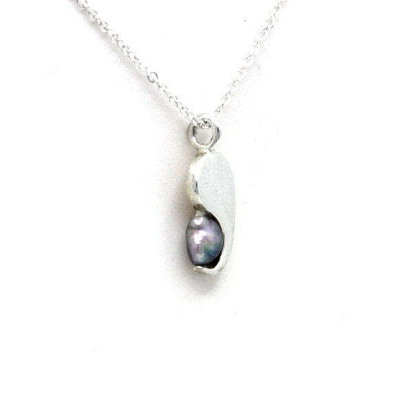 Cortez Keshi Pearl Silver Necklace - Image 3