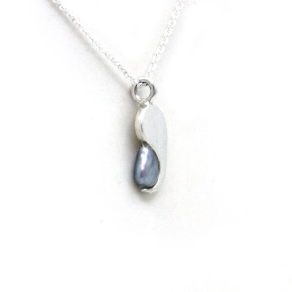 Cortez Keshi Pearl Silver Necklace - Image 3