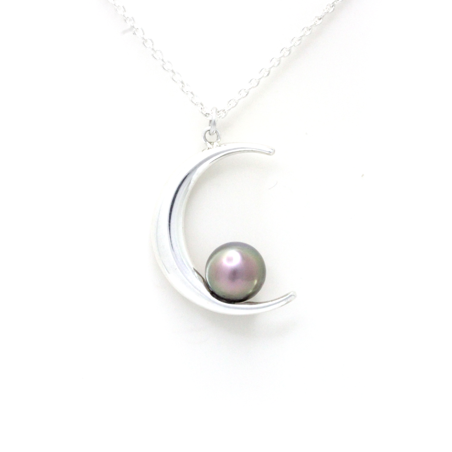 "Moon" Silver Necklace with Cortez Pearl by "Noble Sensación"