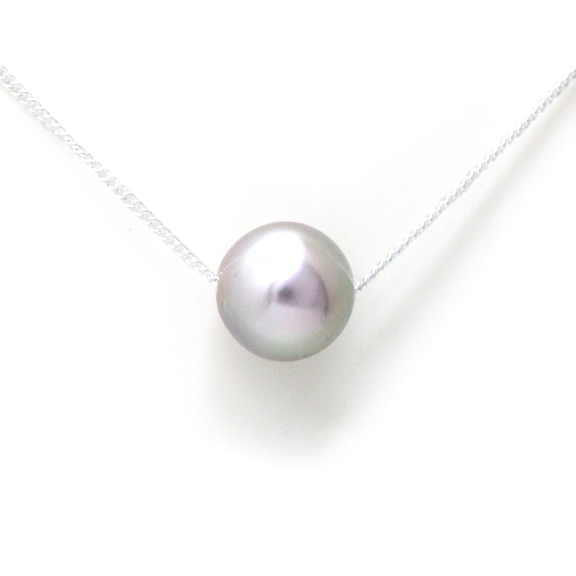 Cortez Pearl on Sterling Silver Chain