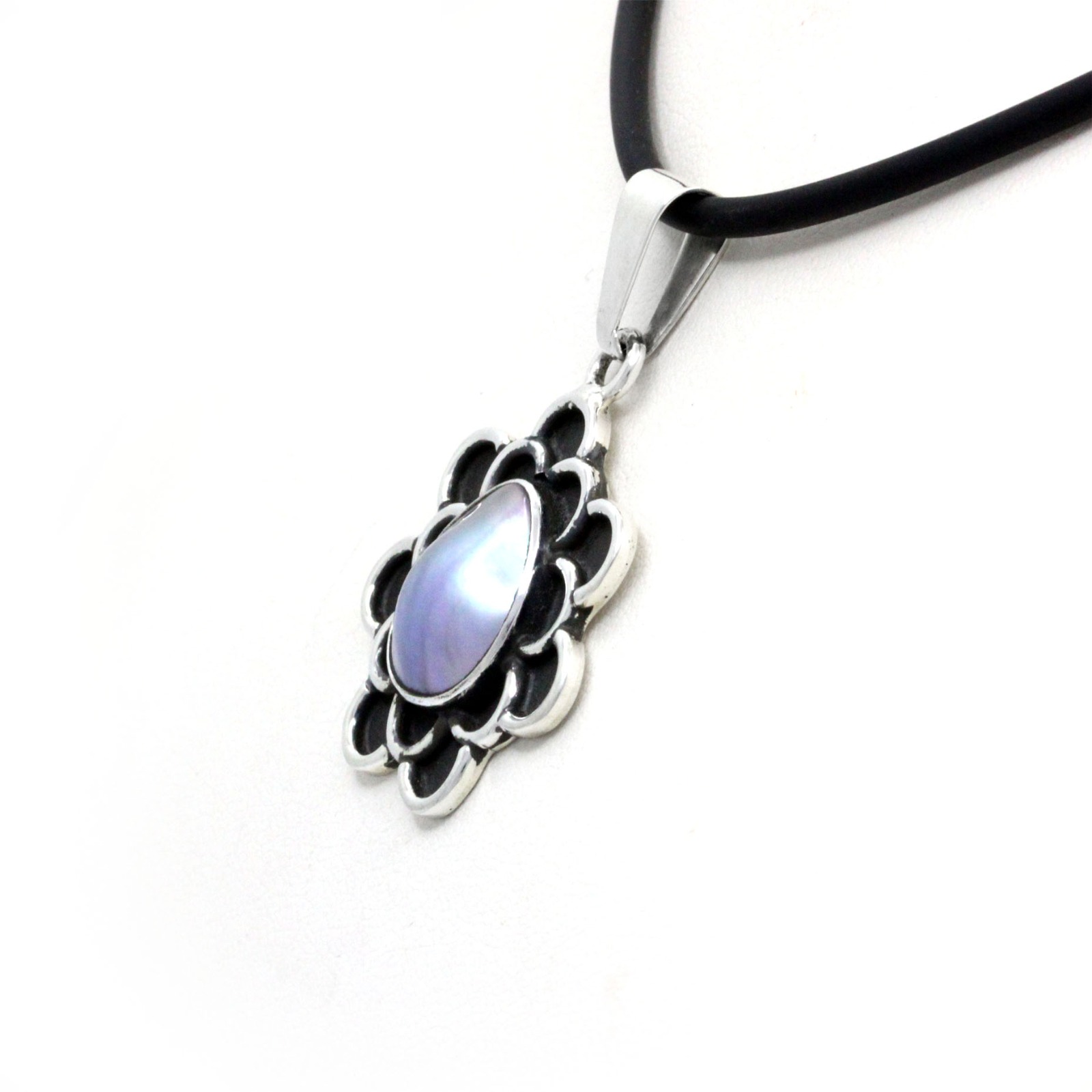 "Dahlia" Silver Pendant with Cortez Mabe Pearl - Image 3