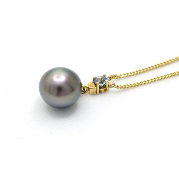 Oscura Perla azul/morada del Mar de Cortez en Dije con cadena de Oro Amarillo 14 K con Aquamarina - Image 8