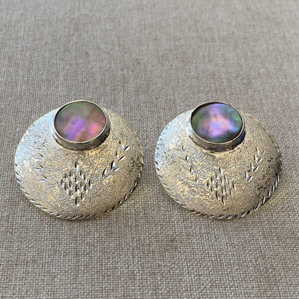 Aretes de Plata con Concha - Image 3