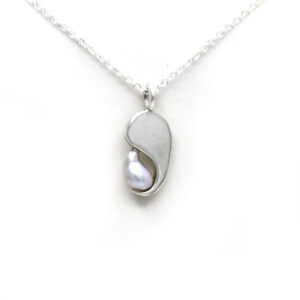 Perla Keshi del Mar de Cortez en Collar de Plata