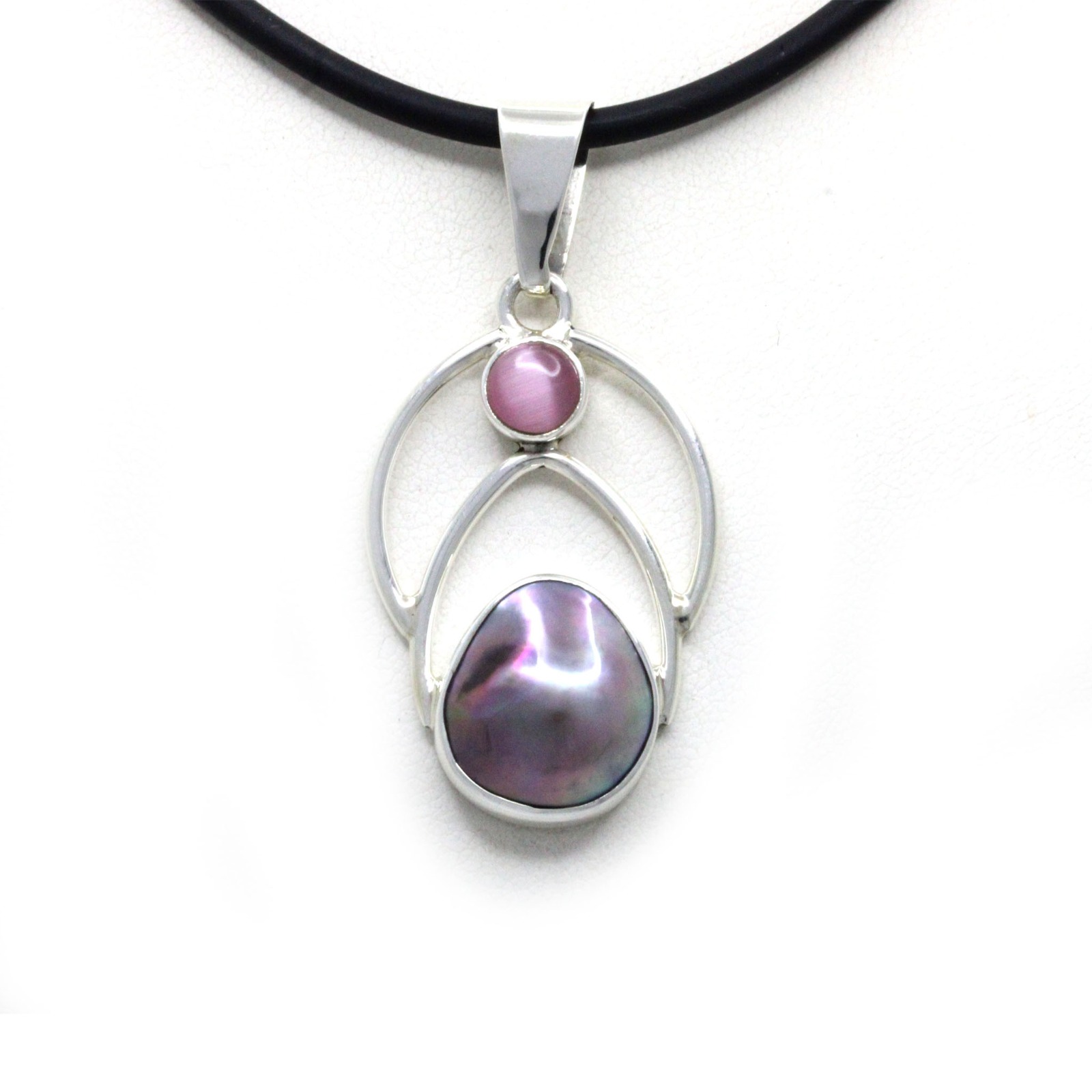 Dije de plata con Perla Mabe del Mar de Cortez y "Ojo de Gato" rosa